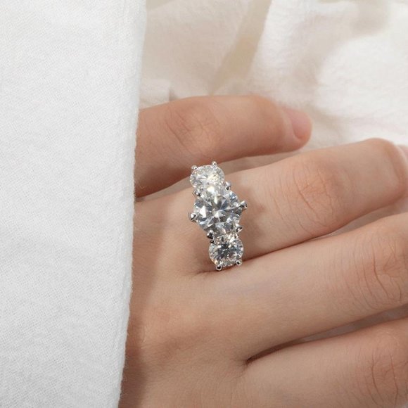 Certified 5ct. t.w. Diamond Moissanite Three Stone Engagement Ring NEW - Picture 6 of 16